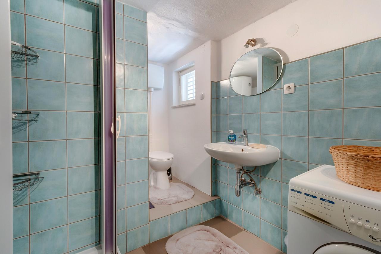 Apartments Ivna Велі-Лошинь Екстер'єр фото