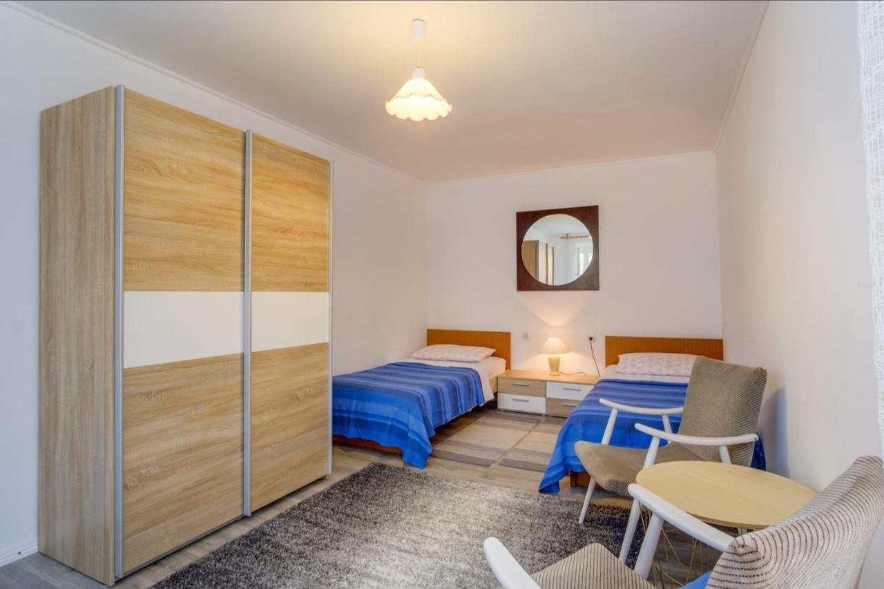 Apartments Ivna Велі-Лошинь Екстер'єр фото